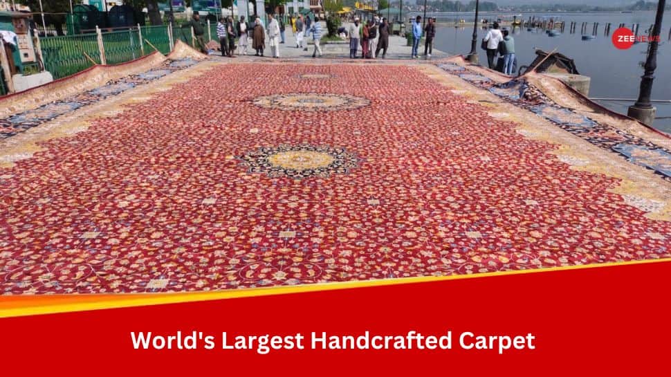 Kashmiri Artisans Create Worlds Largest Handcrafted Carpet In 8 Years