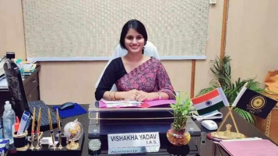 From Engineer To IAS Topper, The Inspiring Journey Of Vishakha Yadav, Ranked 6th In UPSC CSE