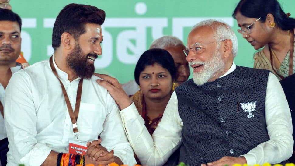 Hajipur: Chirag Paswan (LJP) vs Shiv Chandra Ram (RJD)