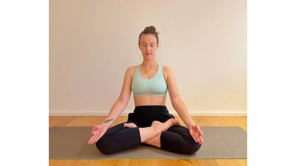 How Yoga Teacher Training Can Help to Achieve Silent Sitting Meditation