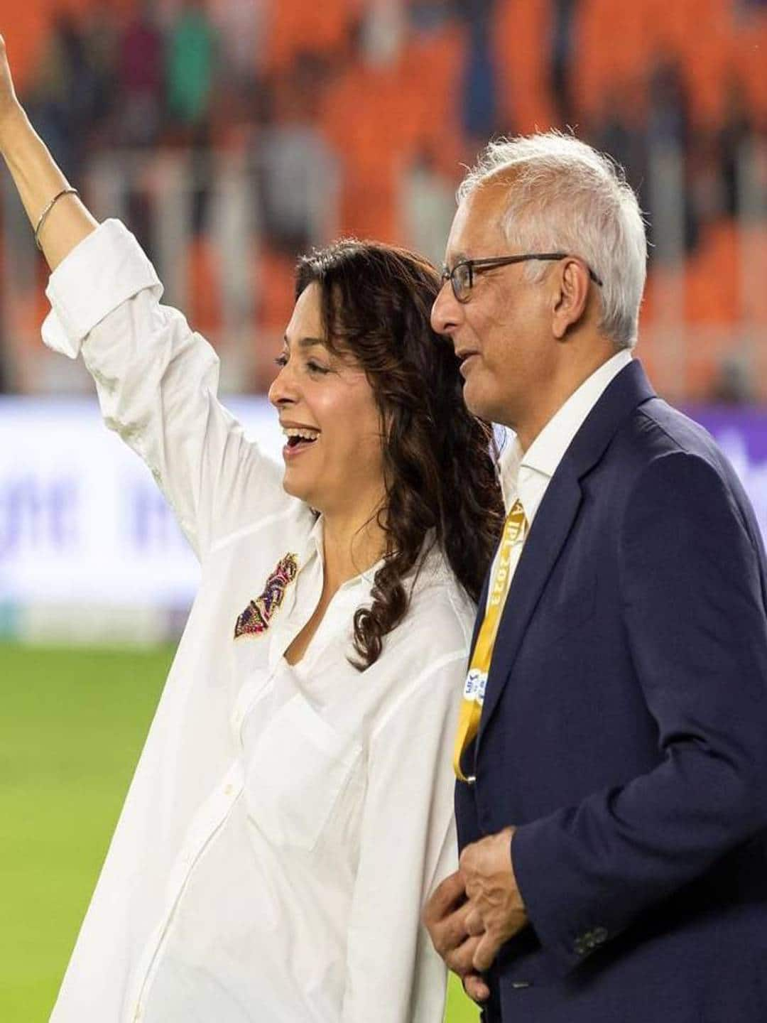 Juhi Chawla avec son mari Jay Mehta