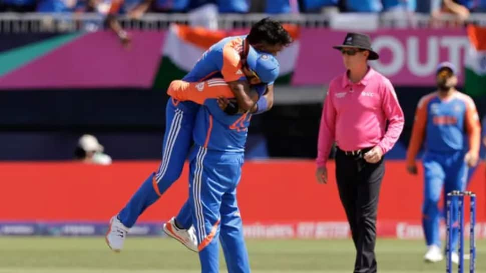 Hardik Pandya Hits Cold Shoulder Celebration, Rohit Sharma Follows Up As MI Tensions Decrease