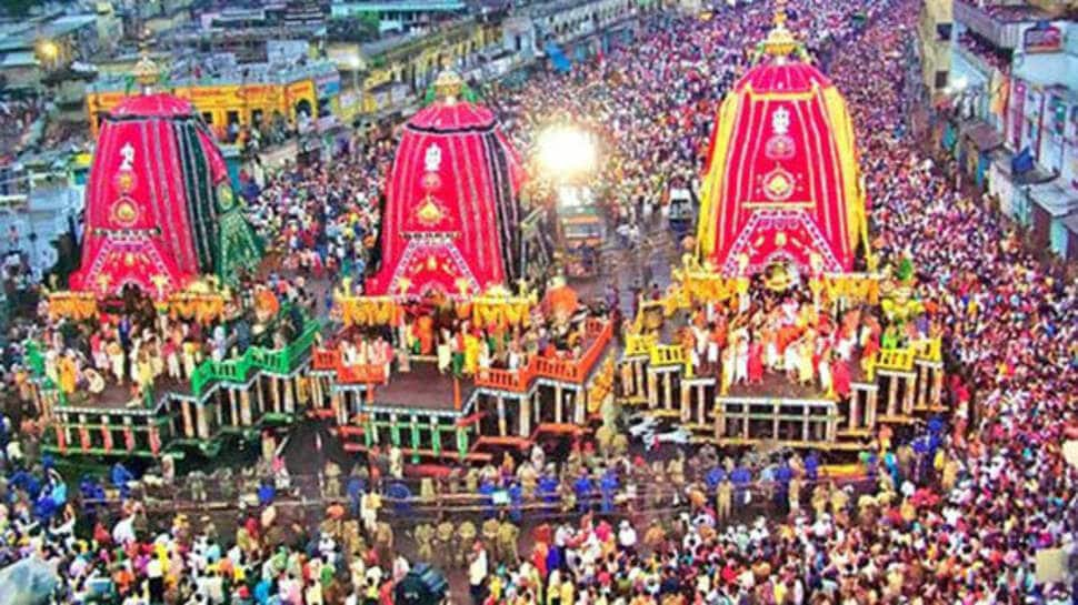 Jagannath Puri Rath Yatra: People Offered Prayers To The Rath During Rath-Making Process.