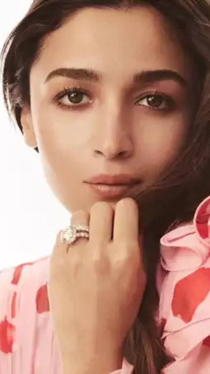Sonakshi To Deepika: Stunning Engagement Rings Of Bollywood Divas