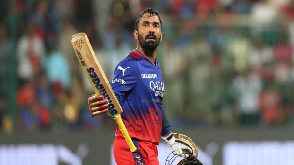 RCB Welcomes Back Dinesh Karthik In A New Role As Batting Coach And Mentor