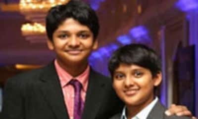 Shravan and Sanjay Kumaran 