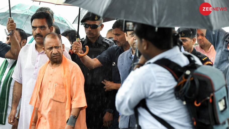 Hathras Satsang Stampede: UP CM Yogi Adityanath Orders Judicial Probe ...