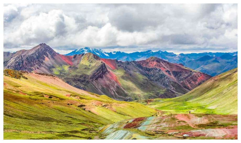 Vinicunca (Rainbow Mountain), Peru: