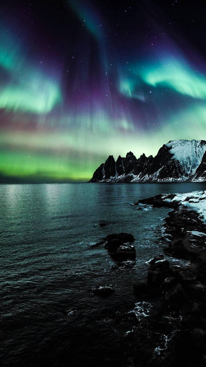 6 Breathtaking Places To Experience The Northern Lights | Travel