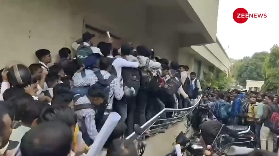 Video: Stampede-Like Situation As 800 People Turn Up For 40 Job Vacancies; Congress Says ‘Gujarat Model’ 