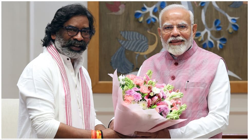 Jharkhand Chief Minister Soren Meets Prime Minister Modi in Delhi