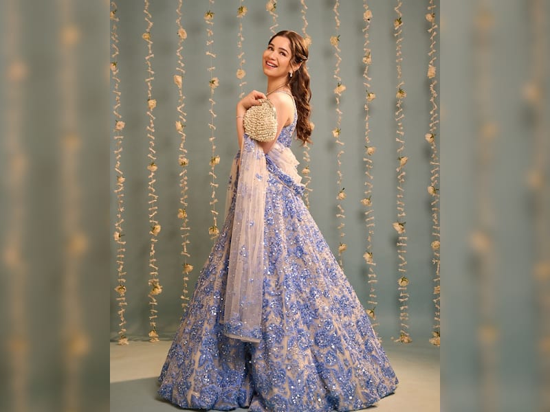 2. A Mesmerizing Lehenga Set