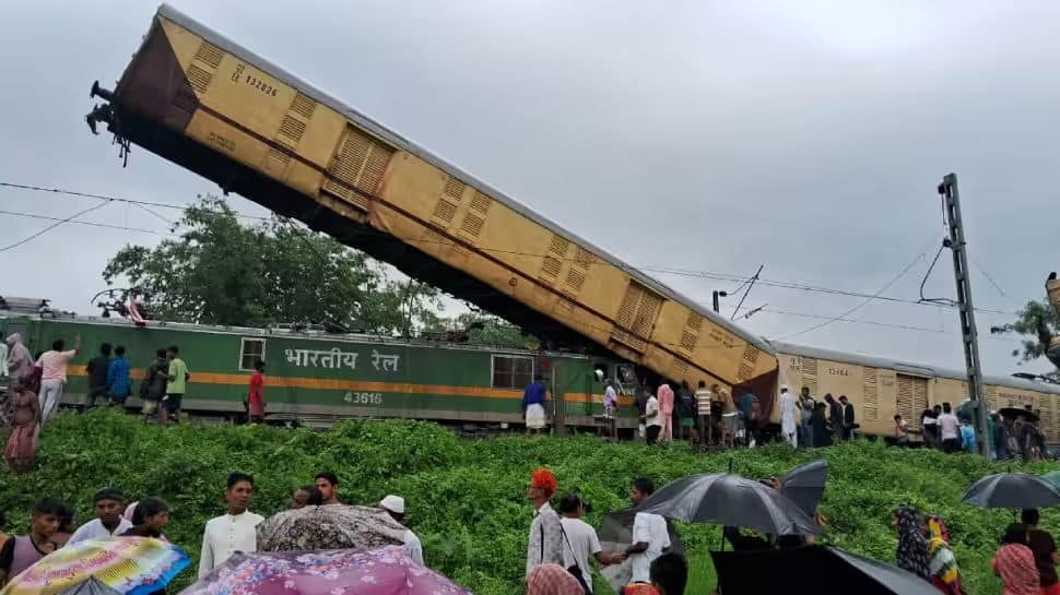 &#039;He Adjusted Throttle 10 Times In 5 Minutes&#039;: Railway Enquiry In Kanchenjunga Accident Finds Goods Train Loco Pilot Not Guilty, Was Given Wrong Memo