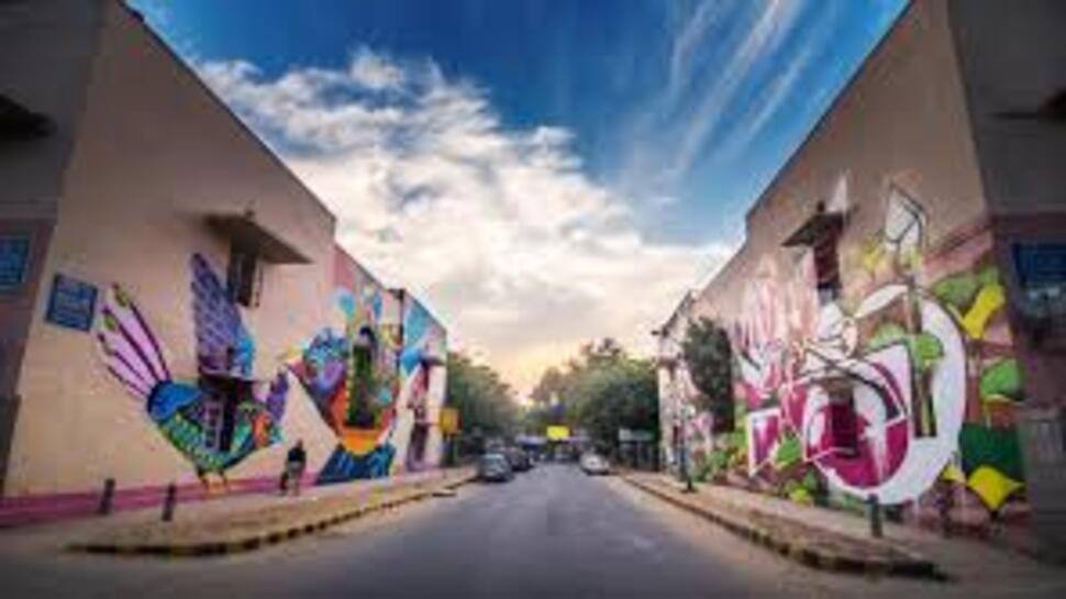 Exploring the Vibrant Street Art Scene in Delhi: A Fusion of Culture and Creativity