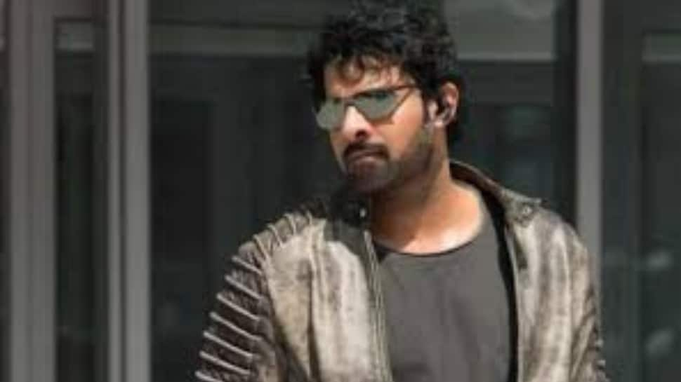 Prabhas&#039;s &#039;Raja Saab&#039; First Glimpse: A Hauntingly Romantic Sneak Peek