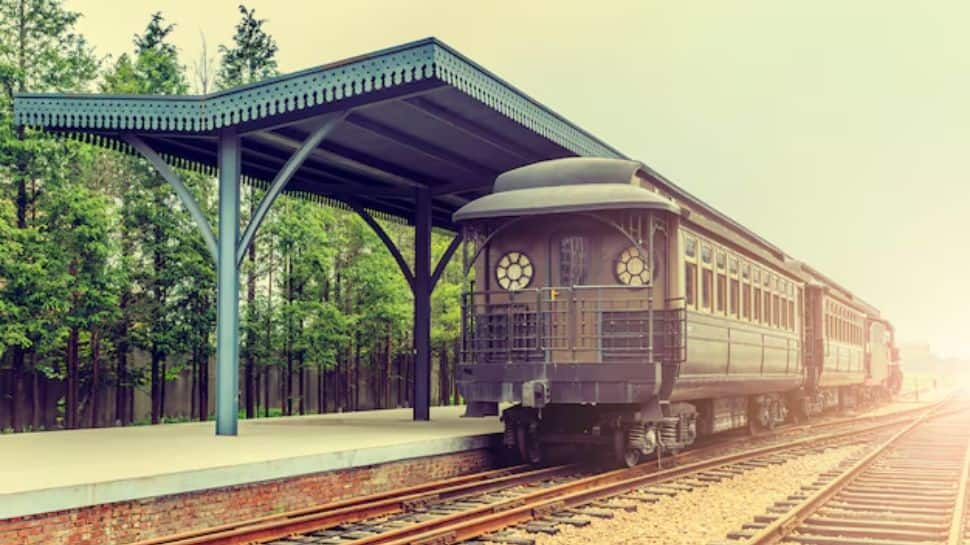 Singhabad Railway Station 