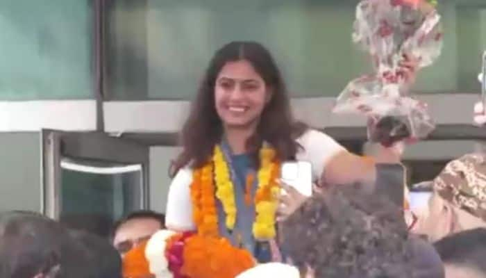 Manu Bhaker's Historic Homecoming: Celebrating a Double Bronze Victory at the Paris Olympics 2024 - Watch