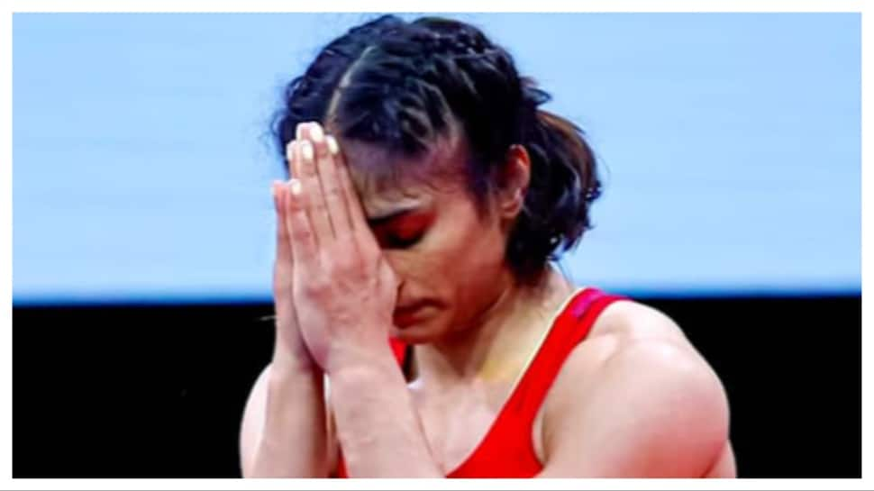 Vinesh Phogat Announces Retirement After Olympics Disqualification