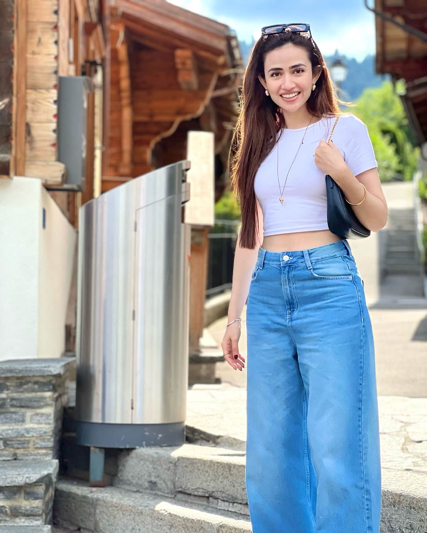 The Remarkable Life And Career Of Sana Javed: The "Journey To Stardom" That Nobody Saw Coming. - gn4yqj7