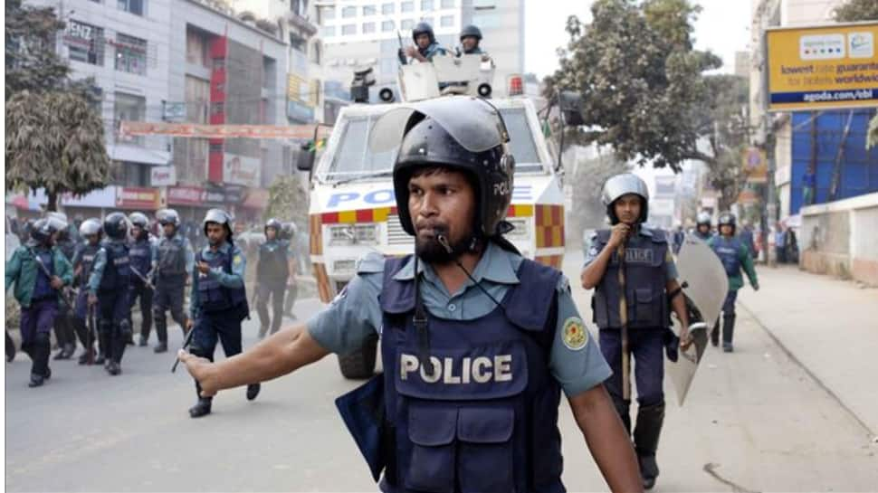 Bangladesh Police Call Off Week Long Strike, Return To Work After Meeting Govt