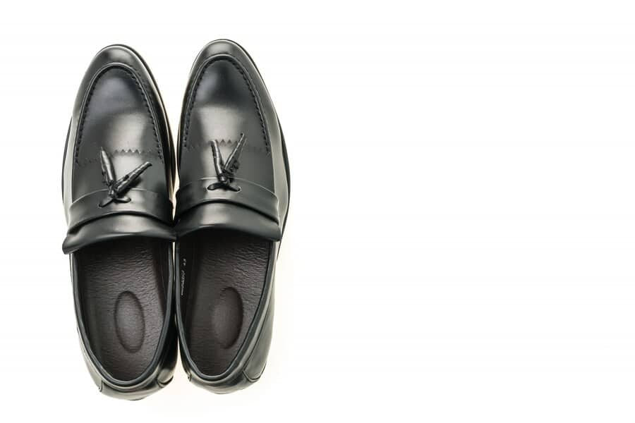 Loafers: The Versatile Footwear for Every Man