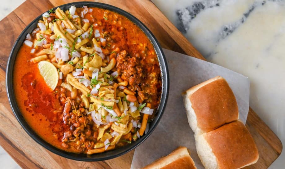 Misal Pav