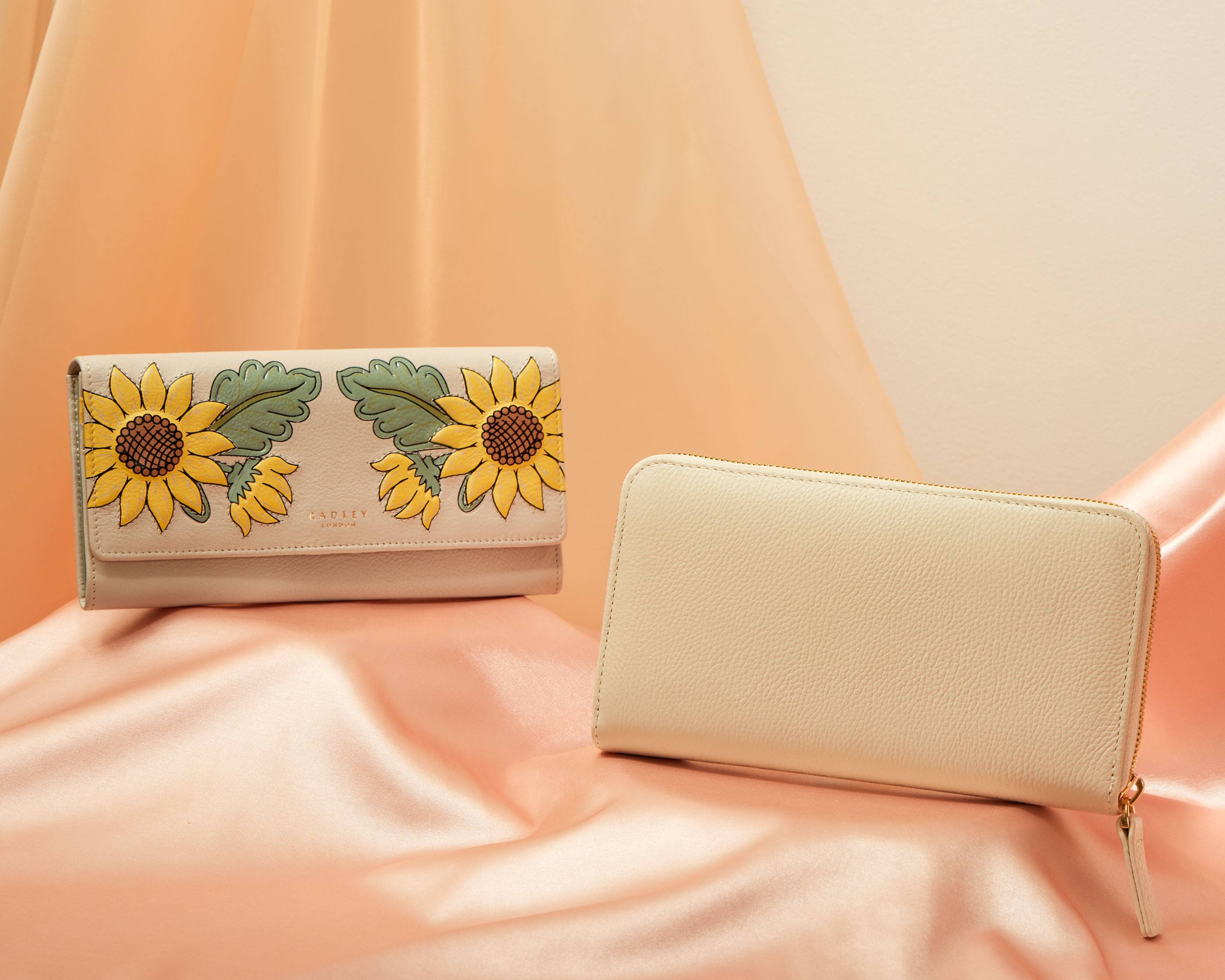 Secure your essentials: A Women&#039;s wallet for safety and sophistication