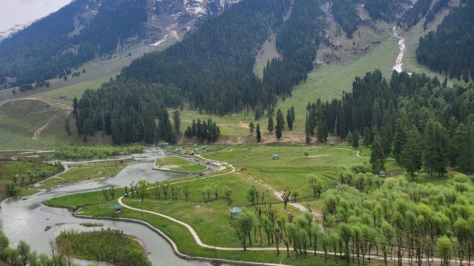 Betaab Valley