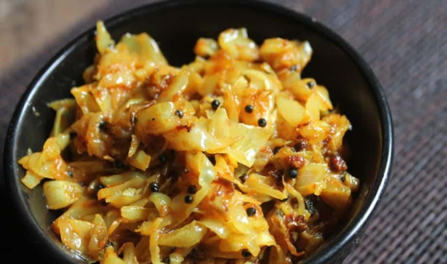 Cabbage Poriyal