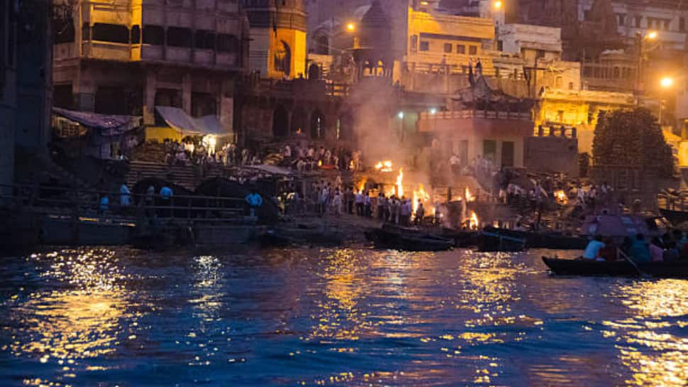 Manikarnika Ghat