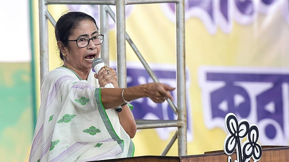 Kolkata Doctor Rape-Murder: Mamata Banerjee Takes U-Turn On &#039;FIR Will Ruin Career&#039; Remark, Says She Supports Protesting Doctors