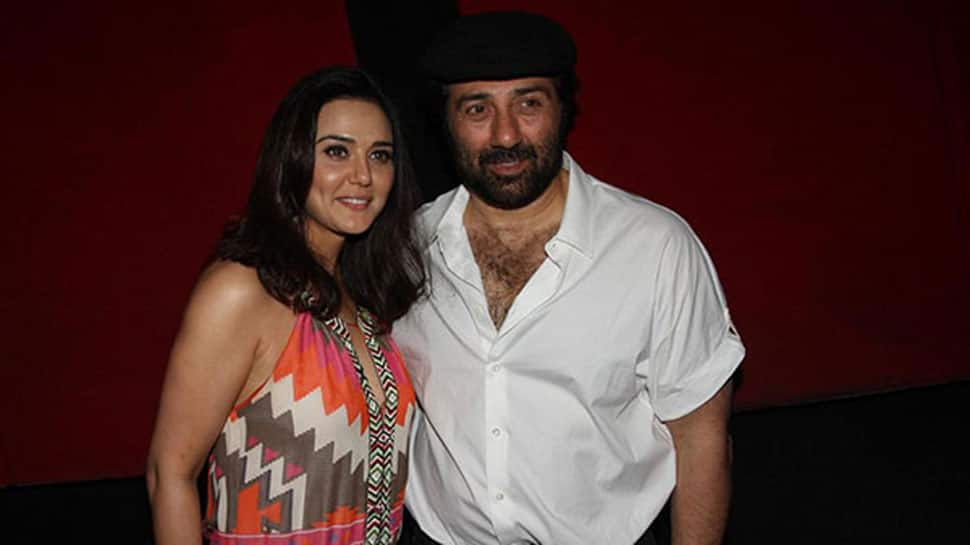 Sunny Deol And Preity Zinta Trolled For An Old Pan Masala Ad Along With Kids 