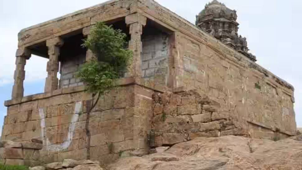 Dharapuram Fort