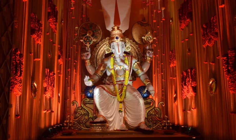 Ganesh Aarti: 