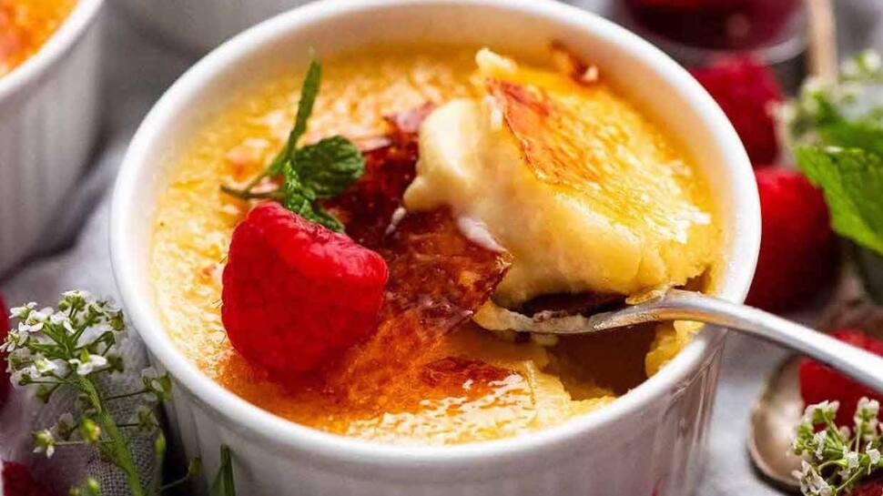 Crème Brûlée (French Vanilla Custard) 