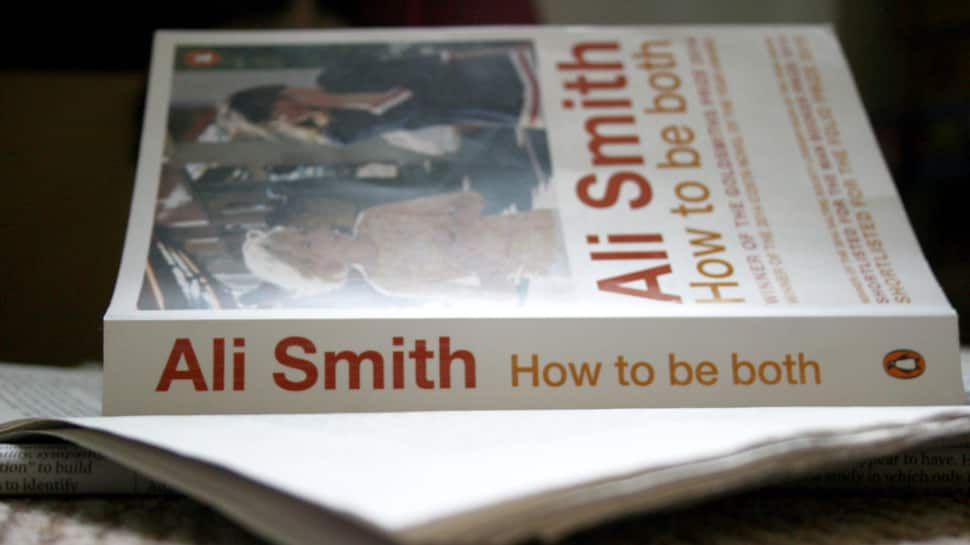 How to Be Both- Ali Smith 2014