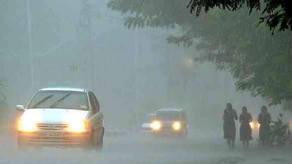 Heavy Rain Lashes Delhi NCR, Traffic Disrupted By Waterlogging, Diversions