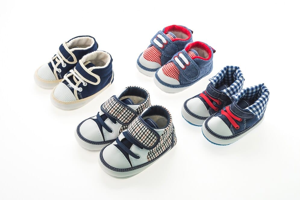 Little Feet, Big Choices: The Ultimate Guide to Kids&#039; Shoes