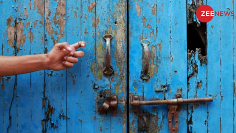 Door Knocked, Told To Vacate…Why 52 Kolkata Residents Were Forced Out Of Their Homes At Midnight?