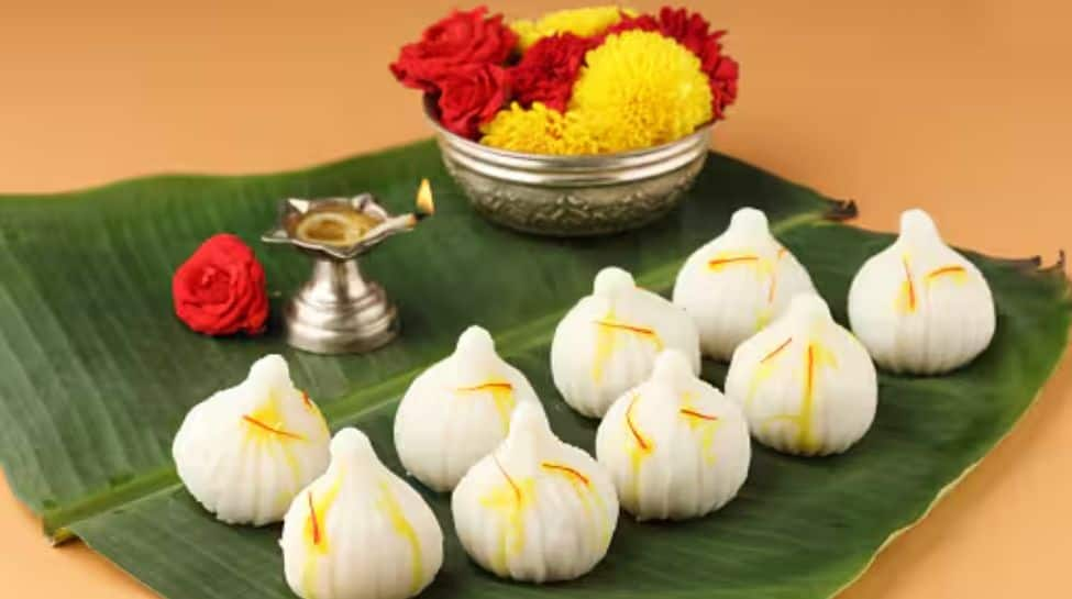 Lord Ganesha’s favorite sweet, Modak Reciepe