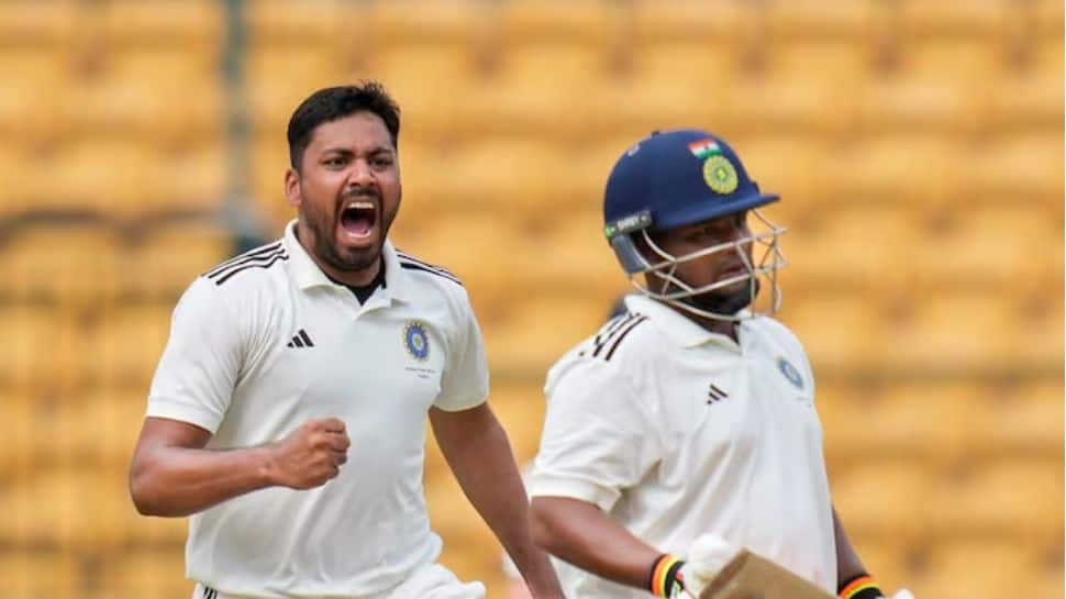 Watch: Avesh Khan's Epic Reply To Chinnaswamy Crowd After RCB Chants in Duleep Trophy