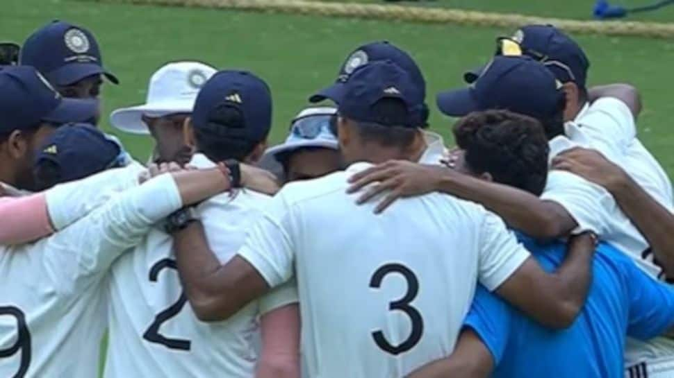 Watch: India B&#039;s Rishabh Pant Attends India A Huddle In Duleep Trophy