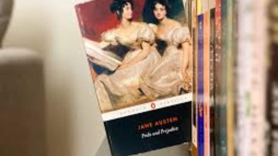 Pride and Prejudice: A Jane Austen novel  