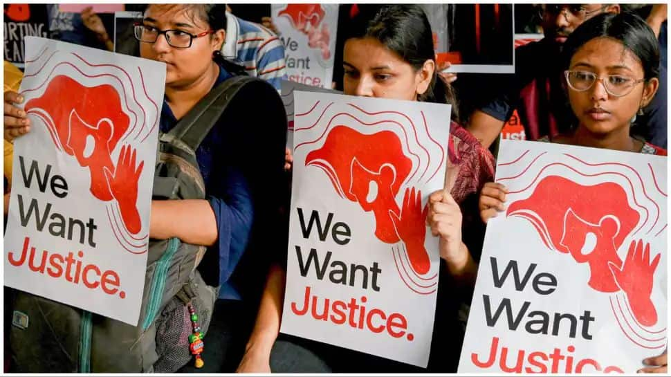 Kolkata Doctor Rape-Murder Case: Junior Doctors Continue Protest Despite Supreme Court&#039;s &#039;Strict&#039; Deadline