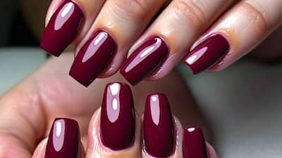 Cranberry Nails