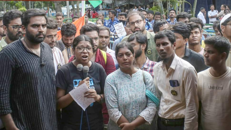 RG Kar Murder Case: Doctors Demand Live Broadcast, CM Mamata&#039;s Presence As Precondition For Talks