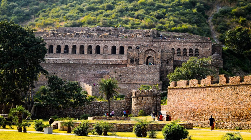  Bhangarh Fort, Rajasthan 