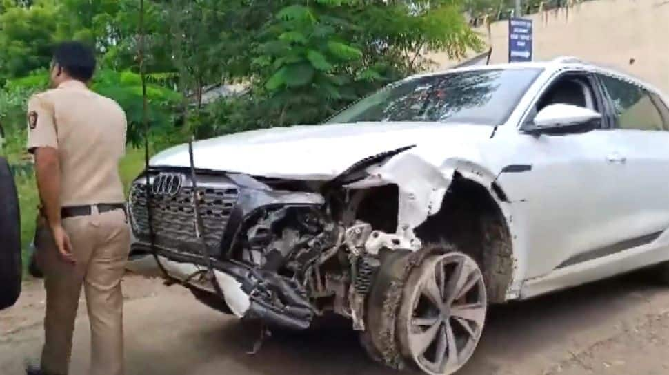 Nagpur Audi crash: CCTV Footage Of BJP Leaders Son At Bar Goes Missing