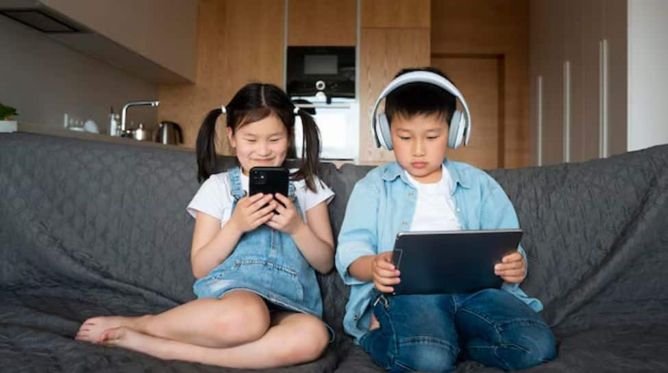 Screen Time And Children’s Eye Health: Balancing Technology Use