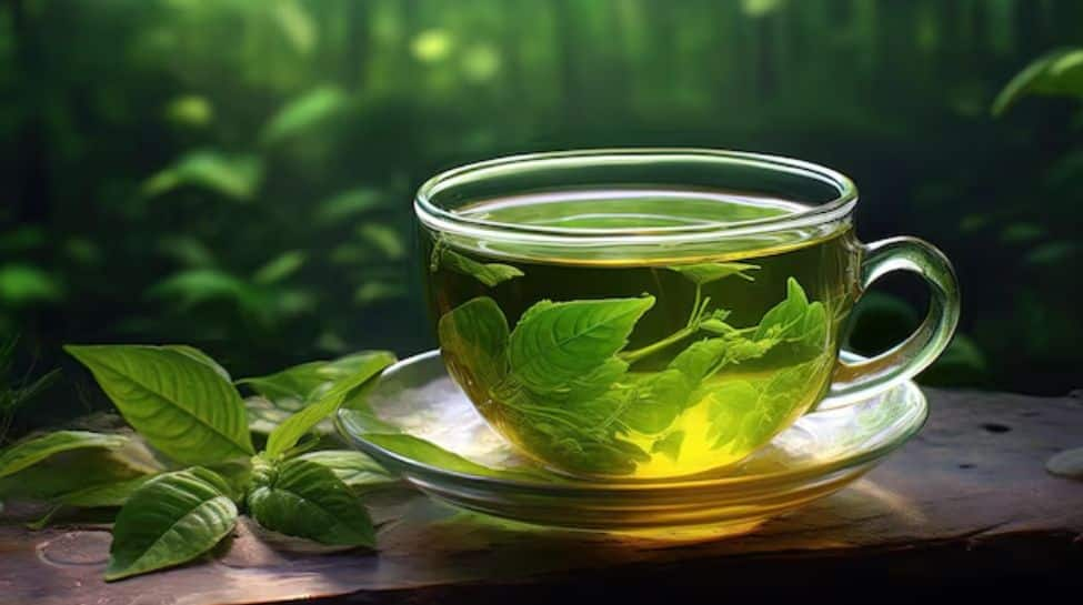 Green Tea For Glowing, pimple-free and Healthy skin 